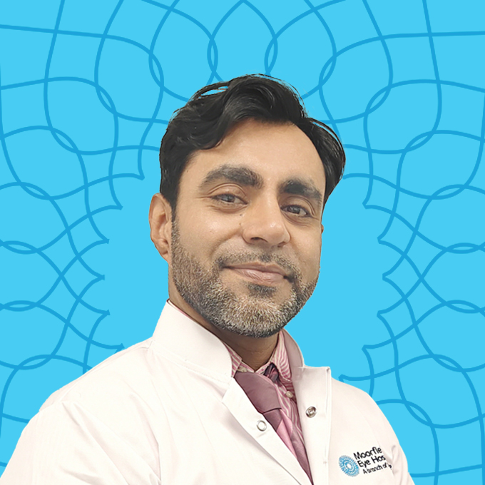 Dr. Omar Rafiq - Moorfields Eye Hospitals UAE